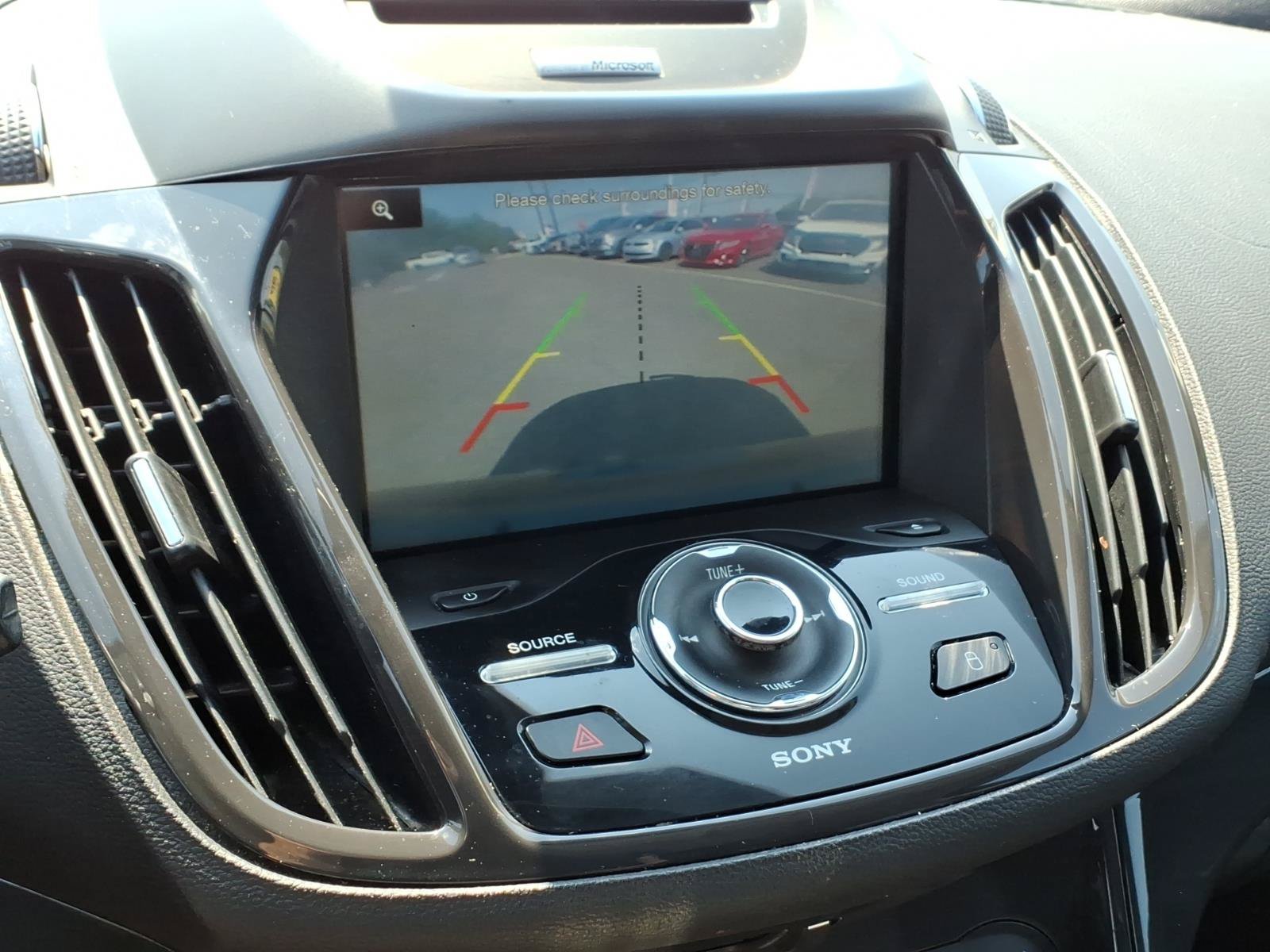 Used 2015 Ford Escape Titanium AWD/4WD image 19