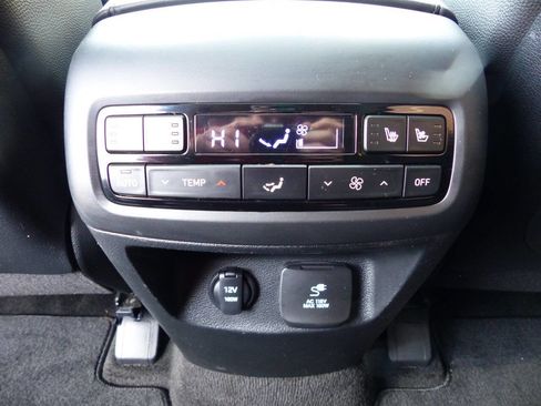 Used 2023 Hyundai Palisade Limited w/ Cargo Package image 37