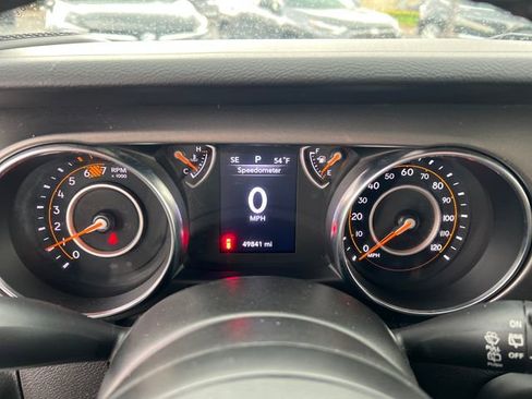 Used 2023 Jeep Wrangler Unlimited Sport AWD/4WD image 15