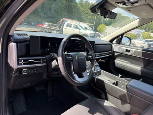 Used 2024 Hyundai Santa Fe XRT AWD/4WD image 15