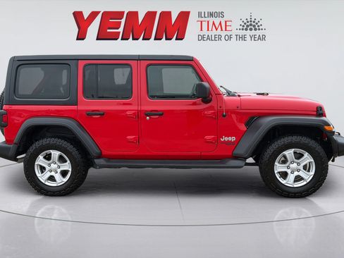 Used 2021 Jeep Wrangler Unlimited Sport AWD/4WD image 9