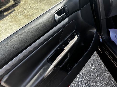 Used 2009 Volkswagen Jetta TDI image 10