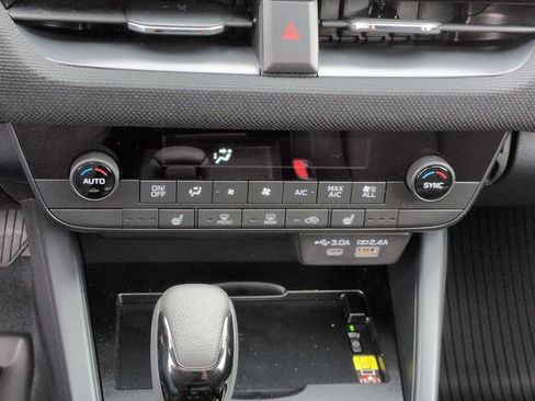 New 2026 Subaru Outback Limited image 24