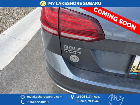Used 2019 Volkswagen Golf Alltrack SE AWD/4WD image 9
