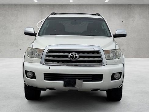 Used 2012 Toyota Sequoia Platinum image 18