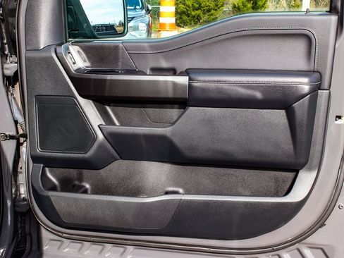 Used 2021 Ford F150 XLT w/ Equipment Group 301A Mid image 13