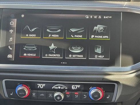 Used 2025 Audi Q3 2.0T Premium w/ Black Optic Sport Package image 20