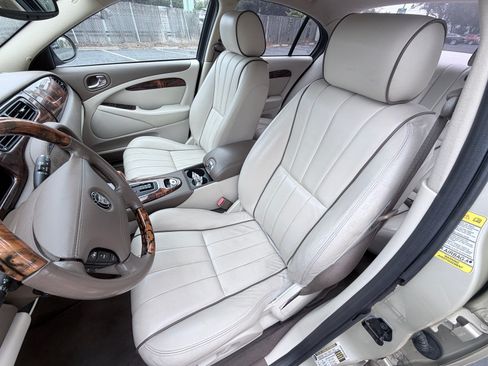 Used 2008 Jaguar S-TYPE 3.0 RWD image 7