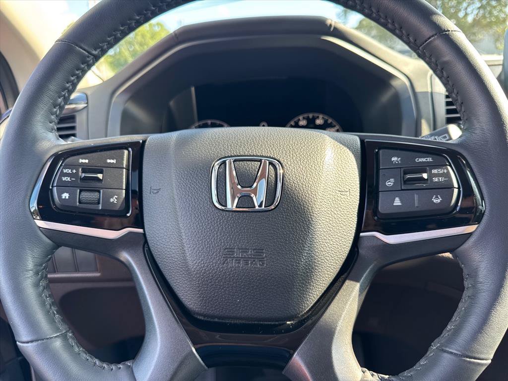 Used 2025 Honda Odyssey Elite image 20