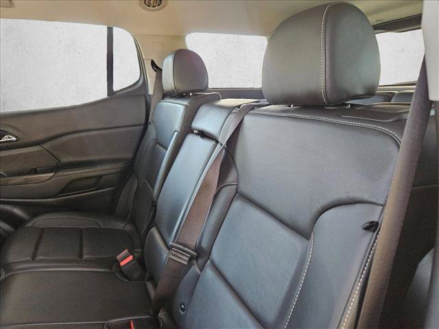 Used 2023 GMC Acadia SLT FWD image 14