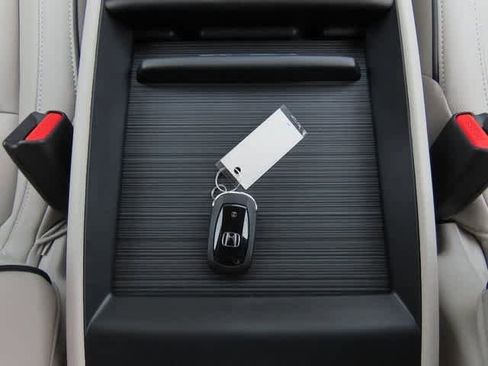 New 2026 Honda Odyssey Touring image 28