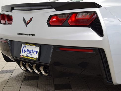 Used 2016 Chevrolet Corvette Stingray Coupe w/ 2LT Preferred Equipment Group image 22