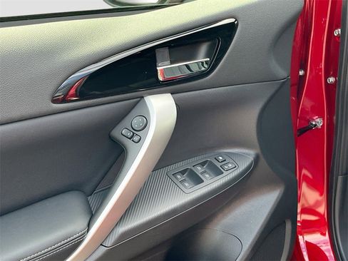 New 2026 Mitsubishi Eclipse Cross SEL image 17