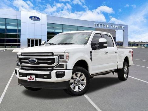 Used 2022 Ford F250 Platinum w/ FX4 Off-Road Package AWD/4WD image 1