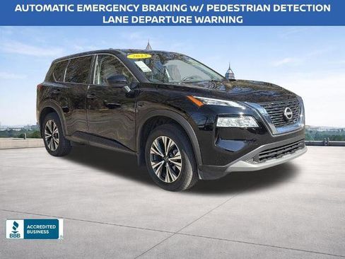 Certified 2023 Nissan Rogue SV image 6