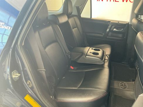 Used 2024 Toyota 4Runner TRD Off-Road Premium w/ Off Road Premium Plus Package AWD/4WD image 18