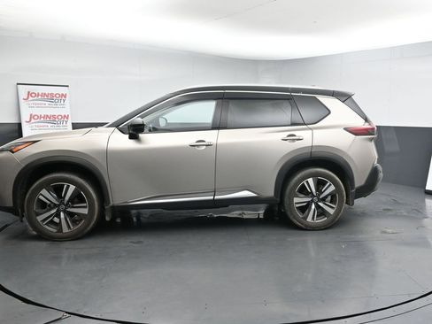 Used 2021 Nissan Rogue SL image 5