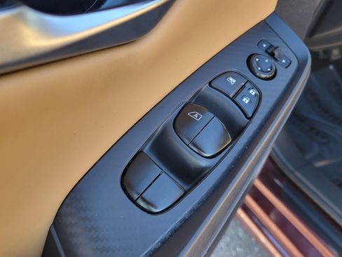 Certified 2022 Nissan Sentra SV w/ SV Premium Package image 20