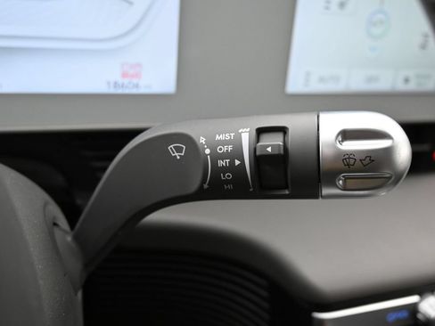 Used 2024 Hyundai Ioniq 5 SEL RWD image 17
