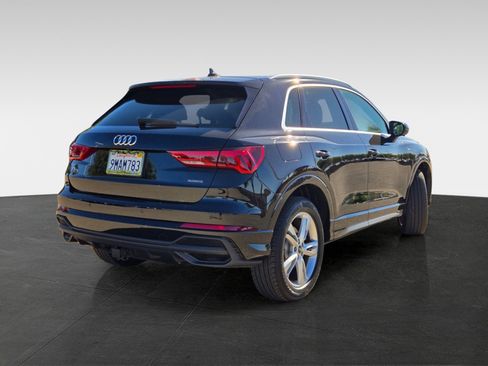 Used 2024 Audi Q3 2.0T Premium Plus w/ Premium Plus Package image 4