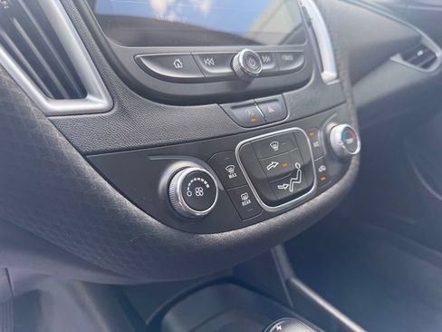 Used 2020 Chevrolet Malibu LS FWD image 27