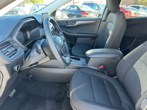 Used 2025 Ford Escape Active AWD/4WD image 26
