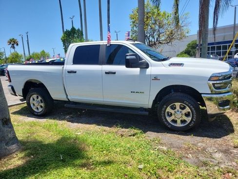Certified 2025 RAM 2500 Big Horn AWD/4WD image 8