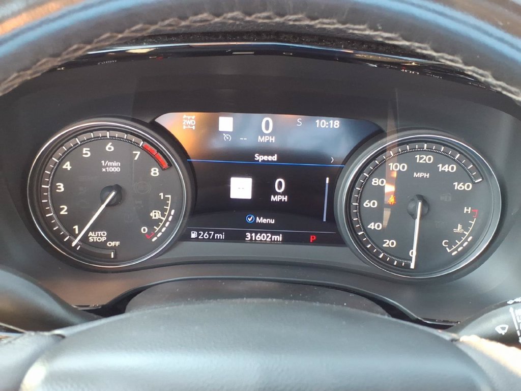 Used 2023 Cadillac XT6 Premium Luxury w/ Technology Package AWD/4WD image 28