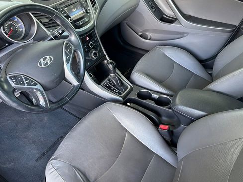 Used 2014 Hyundai Elantra Sport FWD image 9