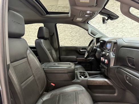Used 2020 GMC Sierra 1500 Denali w/ Denali Ultimate Package image 11