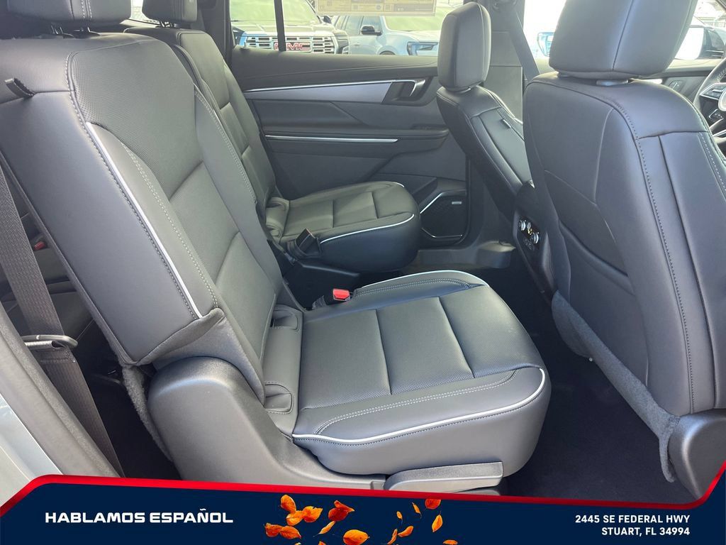New 2027 Buick Enclave Sport Touring w/ Super Cruise Package FWD image 18