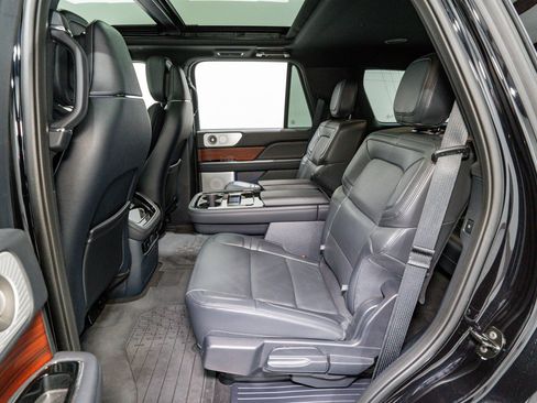 Used 2024 Lincoln Navigator Reserve w/ Equipment Group 201A image 35