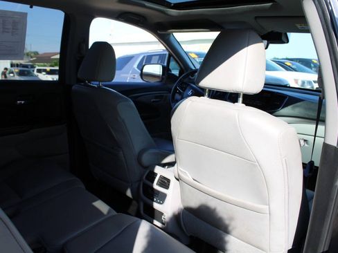 Used 2021 Honda Pilot EX-L image 10