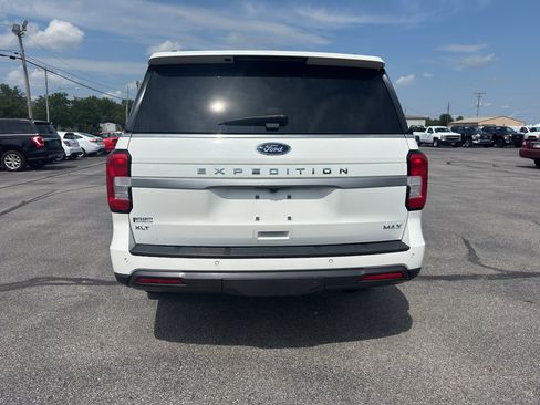 Used 2023 Ford Expedition Max XLT AWD/4WD image 8