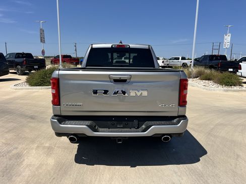 Used 2025 RAM 1500 Laramie w/ Sport Appearance Package AWD/4WD image 4