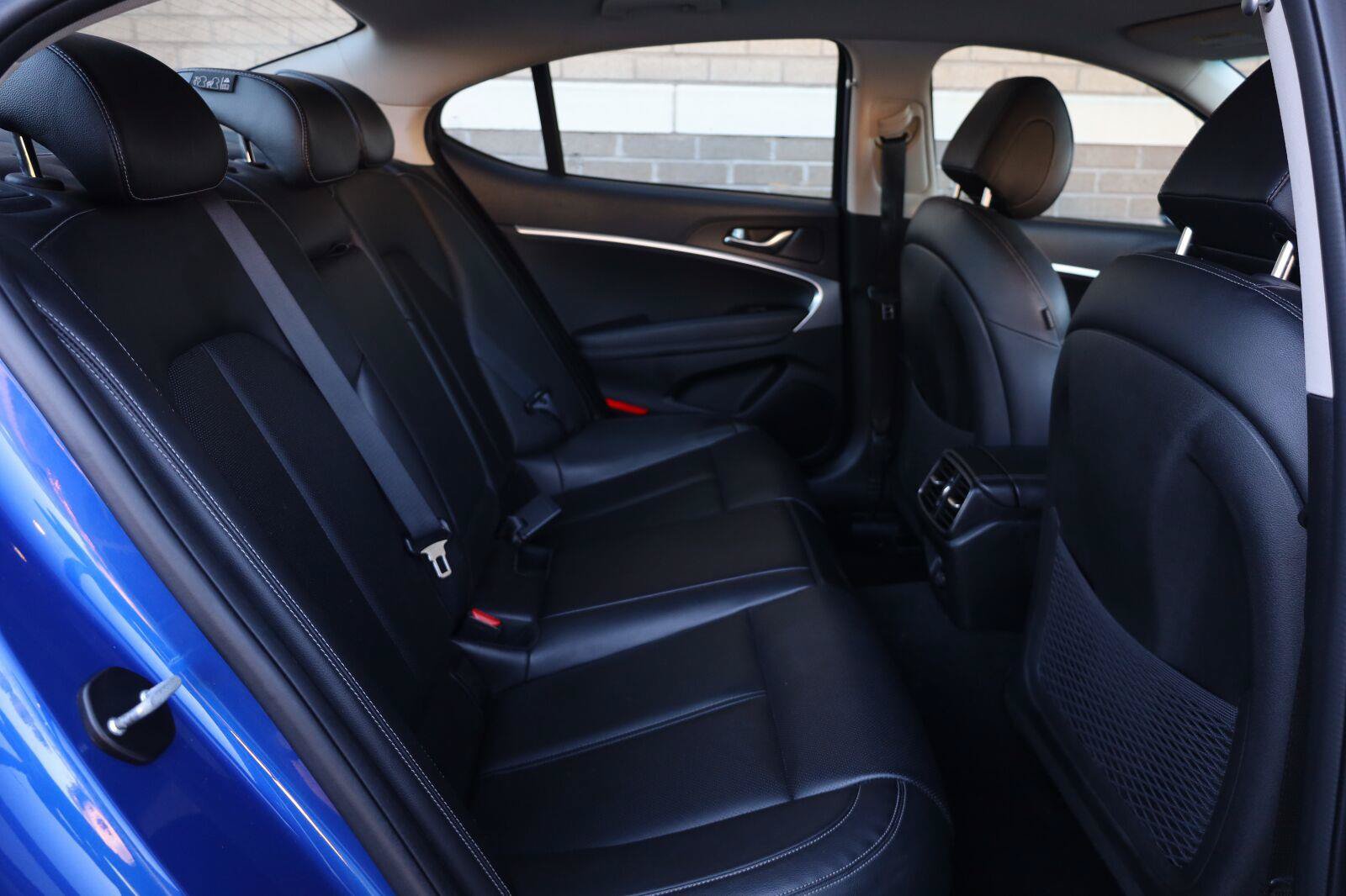 Used 2022 Genesis G70 2.0T RWD image 23