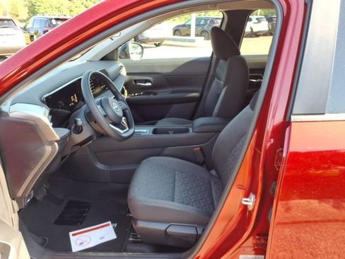 New 2026 Nissan Kicks SV AWD/4WD image 6