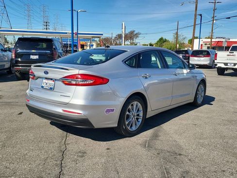 Used 2019 Ford Fusion Energi Titanium image 29