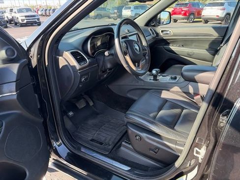 Used 2015 Jeep Grand Cherokee Limited w/ Trailer Tow Group IV AWD/4WD image 5