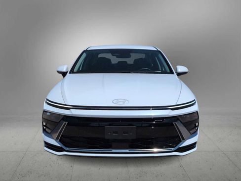 Certified 2025 Hyundai Sonata SEL FWD image 3