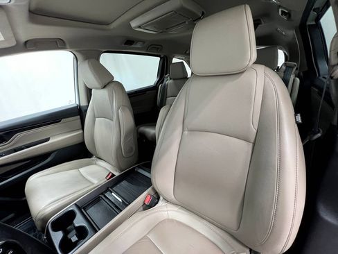 Used 2022 Honda Odyssey Touring image 15