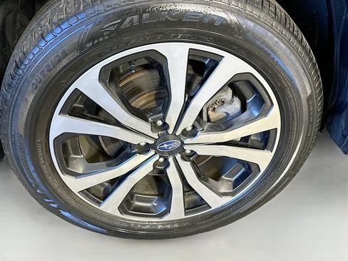 Used 2023 Subaru Forester Limited AWD/4WD image 16