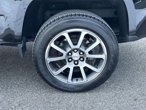 Used 2021 GMC Canyon Denali image 11