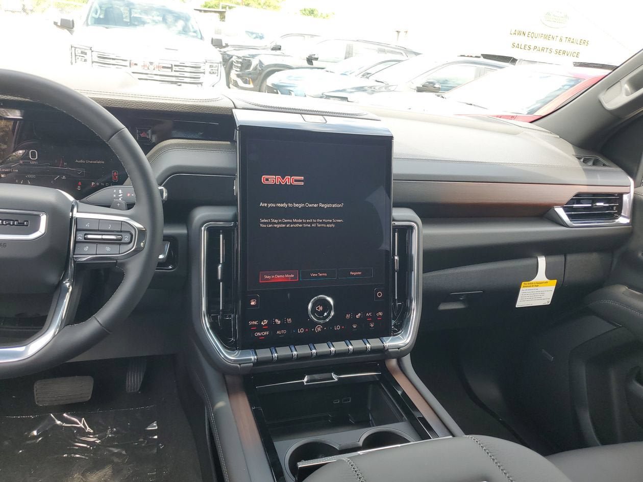 New 2026 GMC Yukon Denali RWD image 14