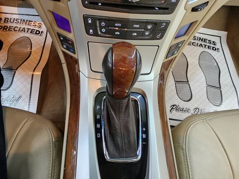 Used 2013 Cadillac CTS Premium image 31