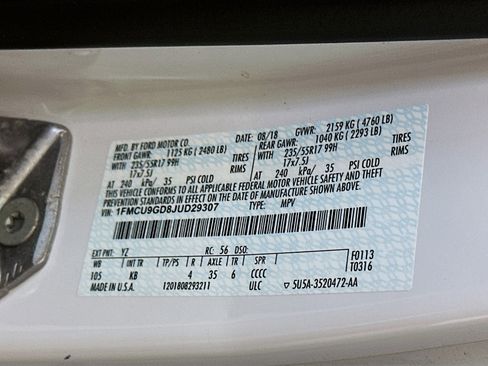 Used 2018 Ford Escape SE image 12