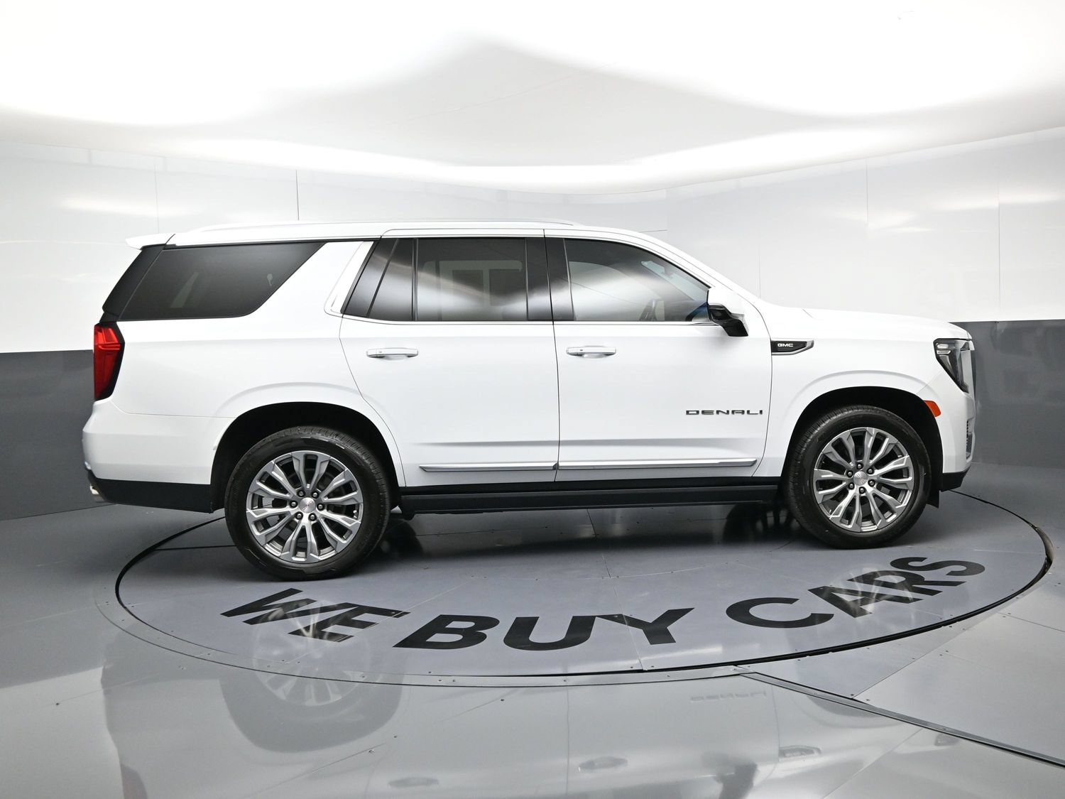 Used 2022 GMC Yukon Denali AWD/4WD image 10