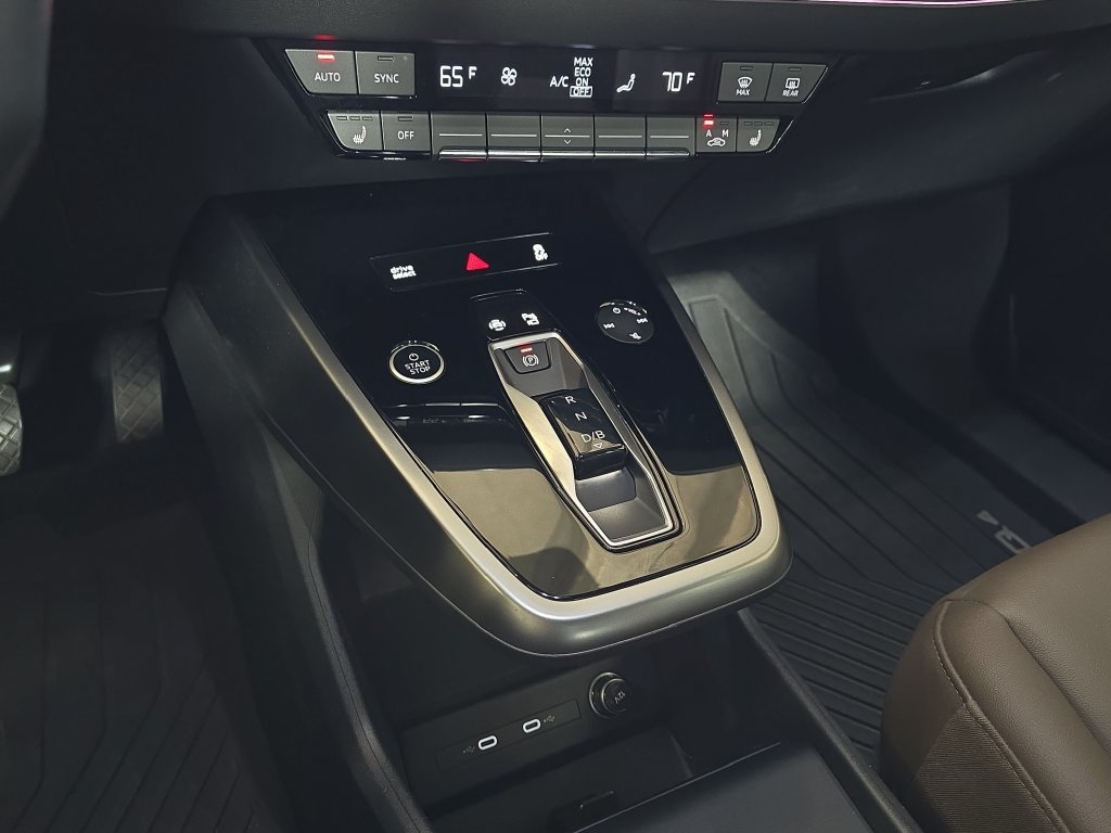 Certified 2023 Audi Q4 e-tron Premium Plus AWD/4WD image 26