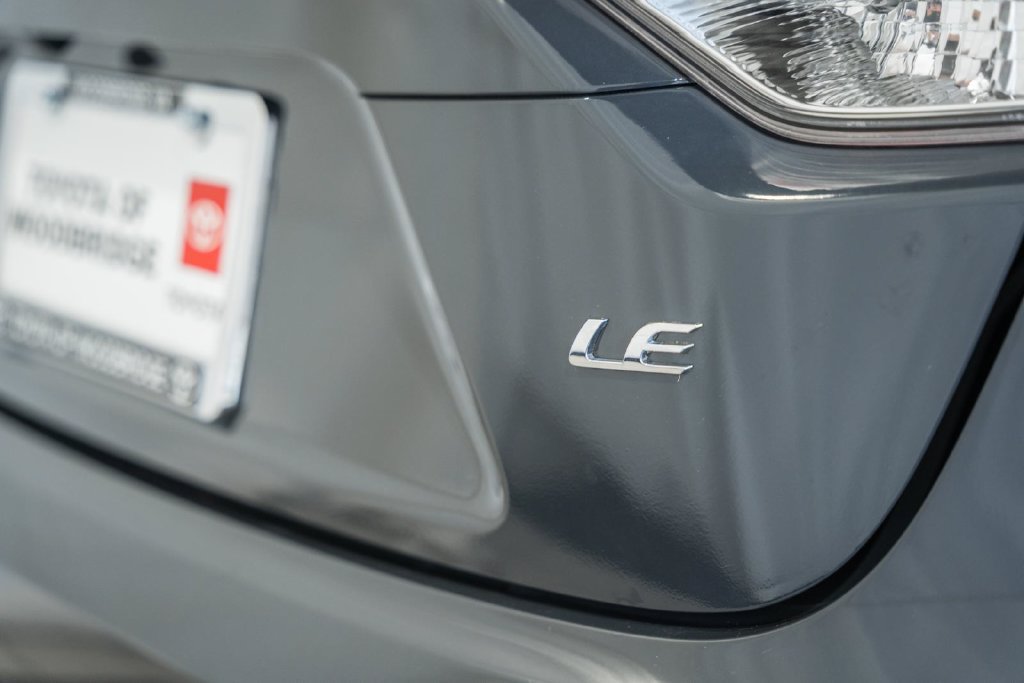Used 2025 Toyota Corolla LE FWD image 7