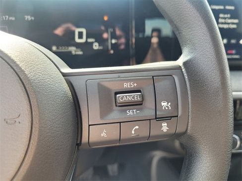 New 2026 Nissan Kicks S image 18